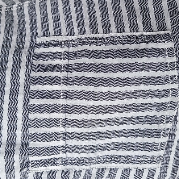 beachlunchlounge collection button down gray and white stripe long sleeve - Picture 4 of 4
